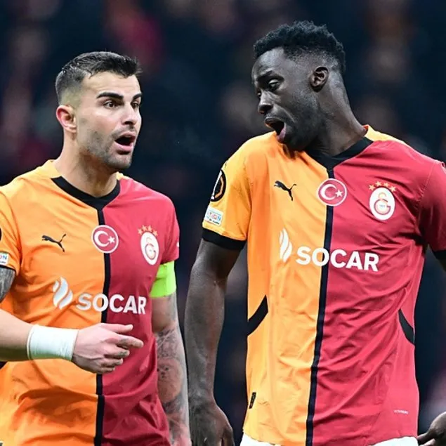 Galatasaray’da imzalar atıldı!