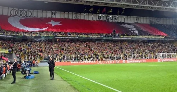 Kadıköy’de Fenerbahçe Ludogorets maçında Cumhuriyet coşkusu