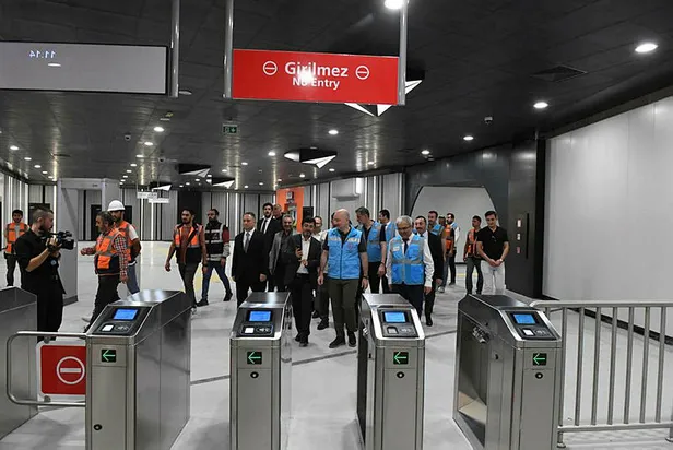 kadikoy-pendik-sabiha-gokcen-metro-hatti-duraklari-ve-saatleri-pendik-sabiha-gokcen-havalimani-metro-hatti-ner-1664702877811.jpg Kadıköy Pendik- Sabiha Gökçen METRO HATTI durakları ve saatleri! Pendik Sabiha Gökçen Havalimanı metro hattı nerelerden geçiyor? Kaç gün ücretsiz olacak?-2