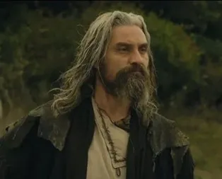 Nurettin Sönmezi daha önce böyle görmediniz! Kuruluş Osmanın Bamsısının olay fotoğrafı...