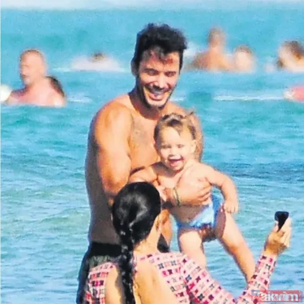 Barış Arduç’un eşi ve kızına bakın! Gupse Özay ile minik Jan Asya’nın kar keyfi! - 17