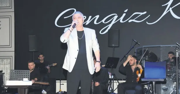 Usta sanatçı Cengiz Kurtoğlu Kıbrıs'ta sahne aldı