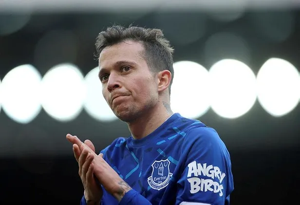 fenerbahce-transferde-durmuyor-yeni-hedef-evertonin-yildizi-bernard-1611343855916.jpeg Fenerbahçe transferde durmuyor! Yeni hedef Everton’ın yıldızı Bernard-4