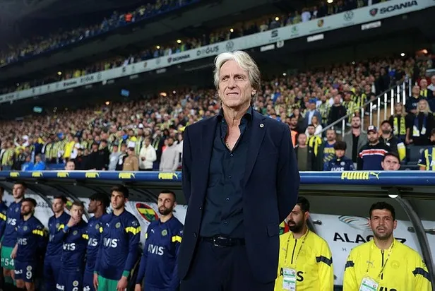 fenerbahce-teknik-direktoru-jesus-galibiyetin-ardindan-konustu-1665358841733.jpeg Fenerbahçe Teknik Direktörü Jesus galibiyetin ardından konuştu-2