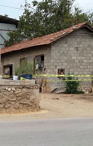 Yakınları tavana asılı halde buldu: Antalya'da yaşlı kadının sır ölümü