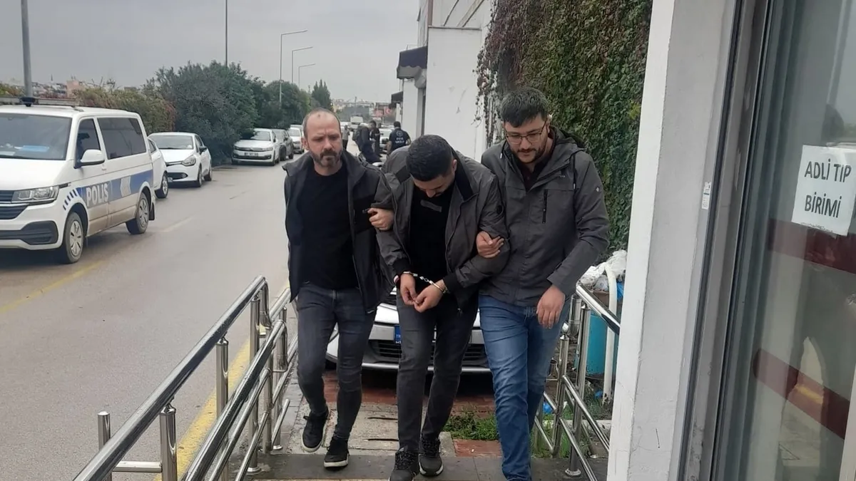 Adana'da MİT destekli operasyon: Bayğaralar dosyasının şüphelisi yakalandı