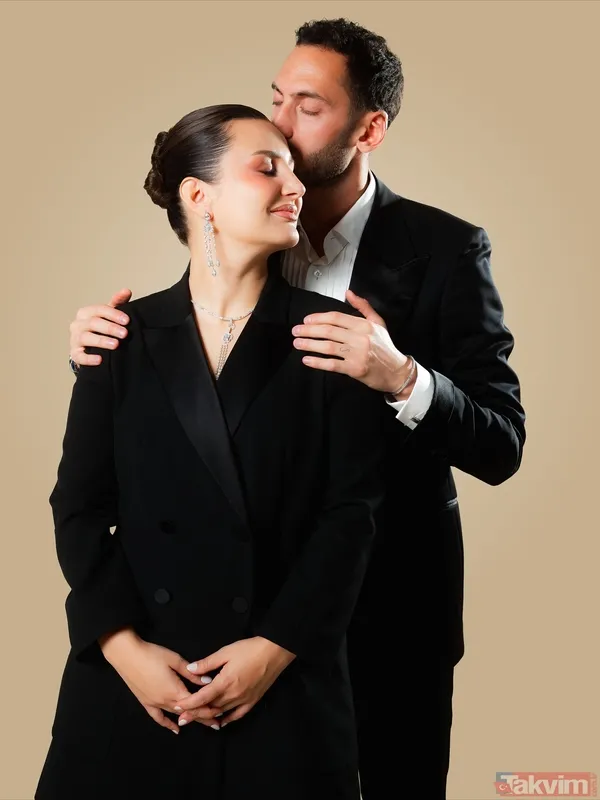 Yıldız İsim "Evlilikte Mutluluğun Sırrı, Konuşmadan Anlaşabiliyoruz. O Konuşuyor, Ben Dinlemiyorum!" Diyerek Kısa Sürede Gündem Oldu.