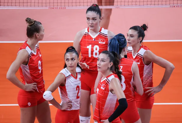 turkiye-rusya-voleybol-maci-ne-zaman-saat-kacta-filenin-sultanlari-turkiye-rusya-maci-hangi-kanalda-1627714904525.jpg Türkiye Rusya voleybol maçı ne zaman, saat kaçta? Filenin Sultanları Türkiye Rusya maçı hangi kanalda? Çeyrek final ne zaman?-5