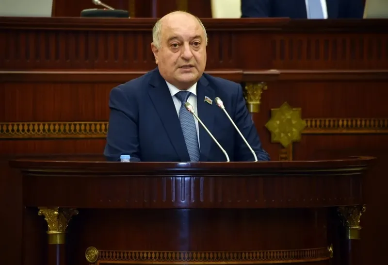 Kardeşliğe nifak! Berat Albayrak ve Turkuvaz Medya'ya "Əxlaqsız" iftira! İsrail'e toz kondurmayan Guliyev sahnede-2