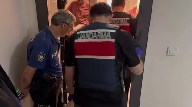 Adreslere baskın yapıldı.