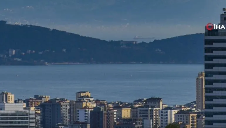 istanbul-yalova-ve-bursa-ayni-karede-megakentin-havasi-bayram-etti-1712657849057.jpeg İstanbul, Yalova ve Bursa aynı karede! Tatil başladı megakentin havası 'bayram' etti: Harita yeşile döndü-4