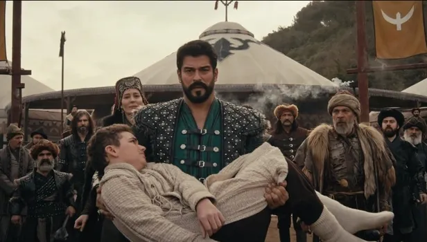 Kuruluş Osman'da duygusal sahne! Sen ayağa kalkacaksın, memleket ayağa kalkacak