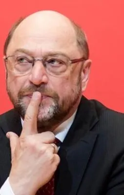 Schulz'un partisi SPD çöktü
