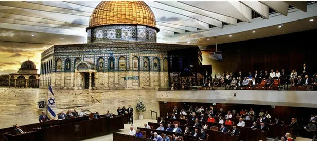 İsrail ezan yasağı kararını verdi