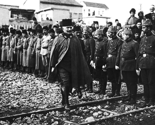 İslam’ın şerefini koruyan paşaya iftira attılar!