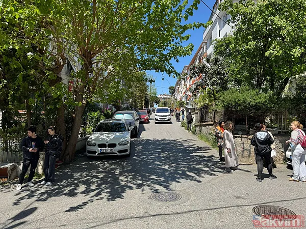 Bağcılar'da Vatandaşlar Depremin Ardından Bağcılar Millet Bahçesi'ne Geldi.