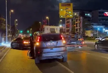 Fatih'te zincirleme trafik kazası!