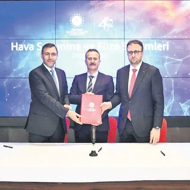 Çelik kubbe güçleniyor