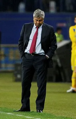 Lucescu ne yapmaya çalışıyor?