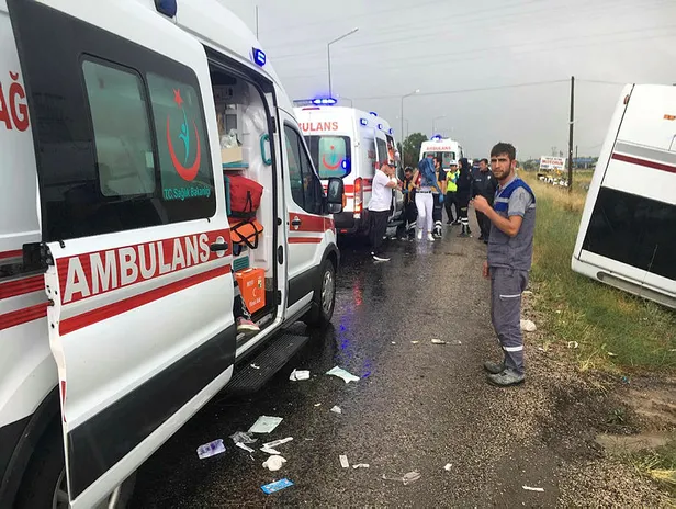 Son dakika haberi: Nevşehir'de turist otobüsü devrildi: 27 yaralı-1