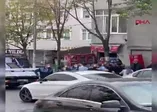 Seyyar satıcılar ile zabıta birbirine girdi!