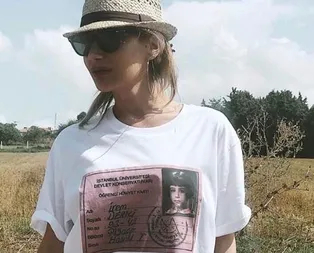 İrem Derici öğrenci kimliğini tişörtüne bastırarak nostalji yaptı