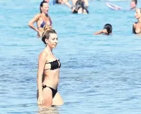 Sinem Kobal fiziğiyle büyüledi!