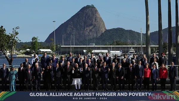 Başkan Recep Tayyip Erdoğan G20 Liderler Zirvesi'nde aile fotoğrafı çekimine katıldı | İşte o renkli kareler... - 14