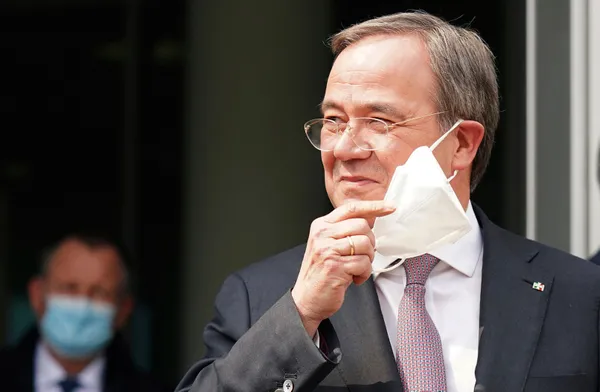 son-dakika-armin-laschet-kimdir-merkel-sonrasi-donem-icin-hristiyan-birlik-partileri-armin-lascheti-aday-gosterdi-secilirse-bir-ilki-basaracak-1618917137523.jpg SON DAKİKA: Armin Laschet kimdir? Merkel sonrası dönem için Hristiyan Birlik partileri Armin Laschet'i aday gösterdi! Seçilirse bir ilki başaracak-3