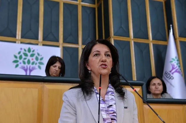 HDP'li Pervin Buldan'dan CHP'ye ince gönderme: Kimse HDP oylarını cebinde görmesin kolay lokma değiliz