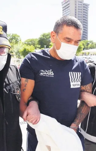 Cumhuriyet tarihinin en büyüğü olan 'Bataklık Operasyonu'nda 28 yıllık uyuşturucu çetesi çökertildi