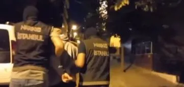 bakan-yerlikaya-duyurdu-kirmizi-bultenle-aranan-3-kisi-yakalandi-1722231058599.jpeg Bakan Yerlikaya duyurdu: Kırmızı bültenle aranan 3 kişi yakalandı-3