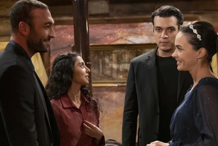 ates-kuslari-34-bolumuyle-nefes-kesecek-alinin-oz-kardesi-sultan-geliyor-1701951081451.jpg Ateş Kuşları 34. bölümüyle nefes kesecek: Ali’nin öz kardeşi Sultan geliyor!-4