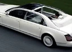 Lüks araçta kiralık modası