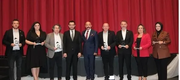Tiyatro coşkusuna muhteşem final