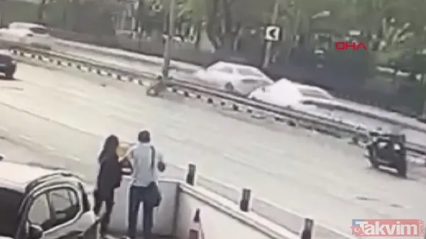 İstanbul'da korkunç kaza kamerada! Bakırköy'de bariyerlere çarpan motosiklet sürücüsü hayatını kaybetti - 2