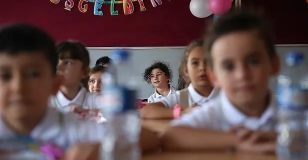 Milli Eğitim Bakanı Selçuk: Okullar, gerekli hazırlıklar yapılarak açılacak