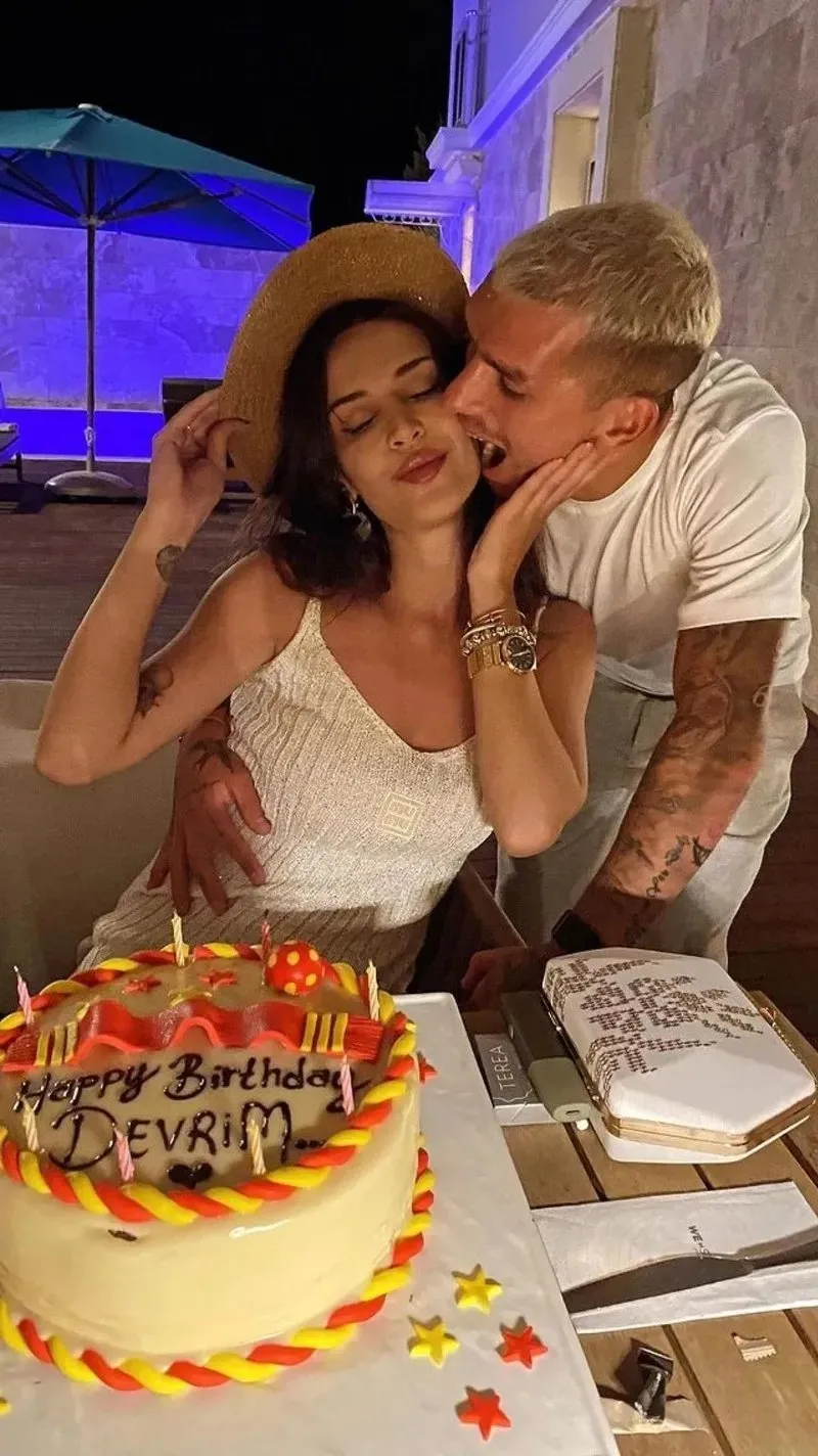 Devrim Özkan ve Lucas Torreira (Takvim.com.tr)