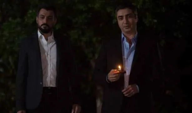 kurtlar-vadisindeki-21-senelik-sir-ortaya-cikti-1725435902974.jpg Kurtlar Vadisi'ndeki 21 senelik sır ortaya çıktı! Meğer Özgü Namal'ın yerine...-2