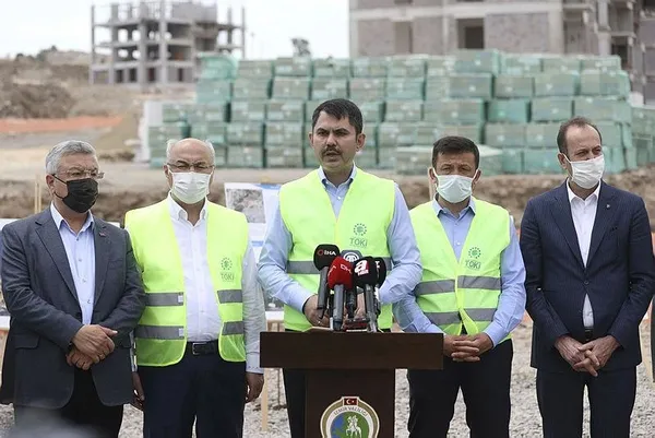 izmire-50-yillik-deprem-donusumu-cevre-ve-sehircilik-bakani-murat-kurum-vatandaslarimiz-allah-sizden-razi-olsun-diyor-1622299300951.jpeg İzmir'e 50 yıllık deprem dönüşümü! Çevre ve Şehircilik Bakanı Murat Kurum: "Vatandaşlarımız 'Allah sizden razı olsun' diyor"-2