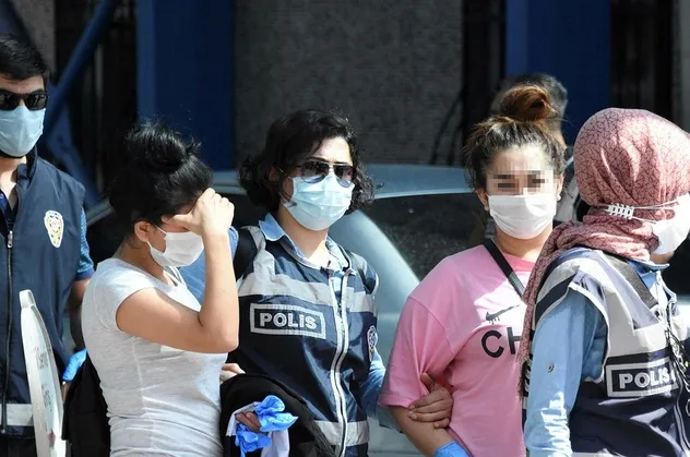 Konya ve Çankırı'da son dakika fuhuş baskını! Gizli şifre: Apartmanda elektrik var
