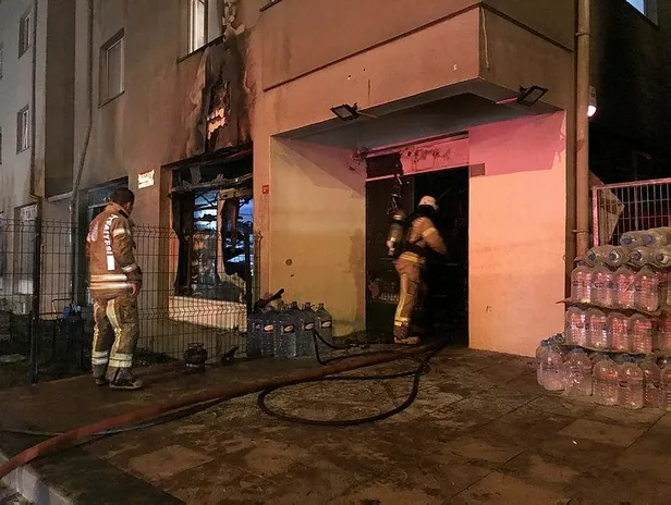 Son dakika: İstanbul Kartal’da gece yarısı yangın paniği-2
