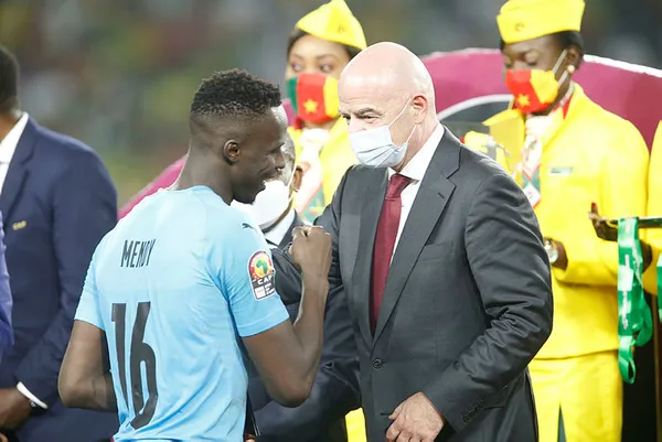1644227206306.jpg 2014'te işsizlik maaşı alıyordu Afrika Kupası'nın en iyisi seçildi! Edouard Mendy'nin peri masalı...-3