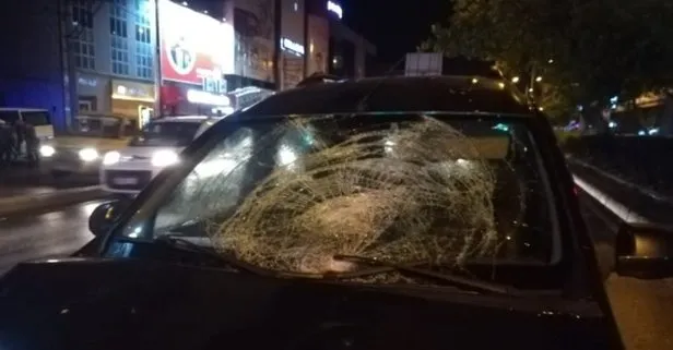 Izmir De Feci Kaza Otomobilin Carptigi Kisi Agir Yaralandi Takvim