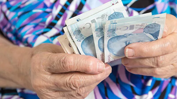 Yıllarca önce emekli olun! 1800 ve 3600 SGK-SSK prim günüyle 50-51 ve 53 yaşında emeklilik müjdesi! İşte yapmanız gereken-3