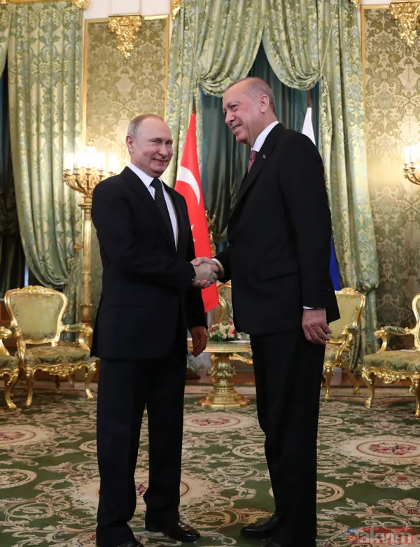 Başkan Erdoğan Moskova’da! Putin ile bir araya geldi - 17