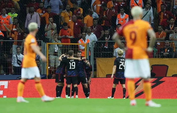 galatasaray-sahasinda-kopenhag-ile-berabere-kaldi-1695235370645.jpeg