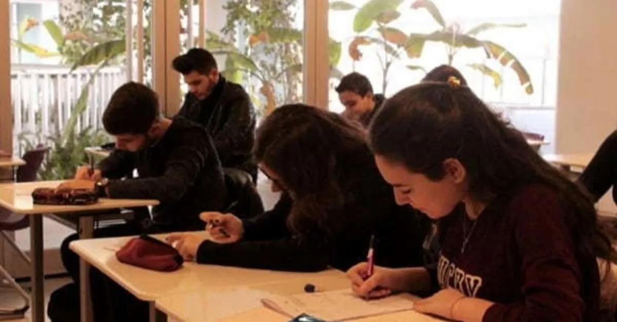 Sayisal Esit Agirlik Ve Sozel Tyt Ve Yks Ile Alan Bolumler 2020 Yks Tyt Ayt Puan Turleri Ve Bolumleri Nelerdir Takvim