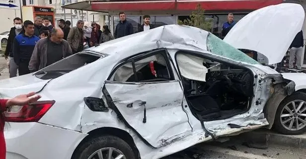 Ankara’da TIR ile otomobil çarpıştı: 4 yaralı