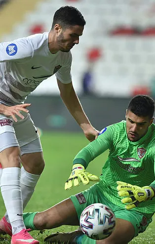 Hatayspor Antalyaspor'u ezdi geçti: 6-0